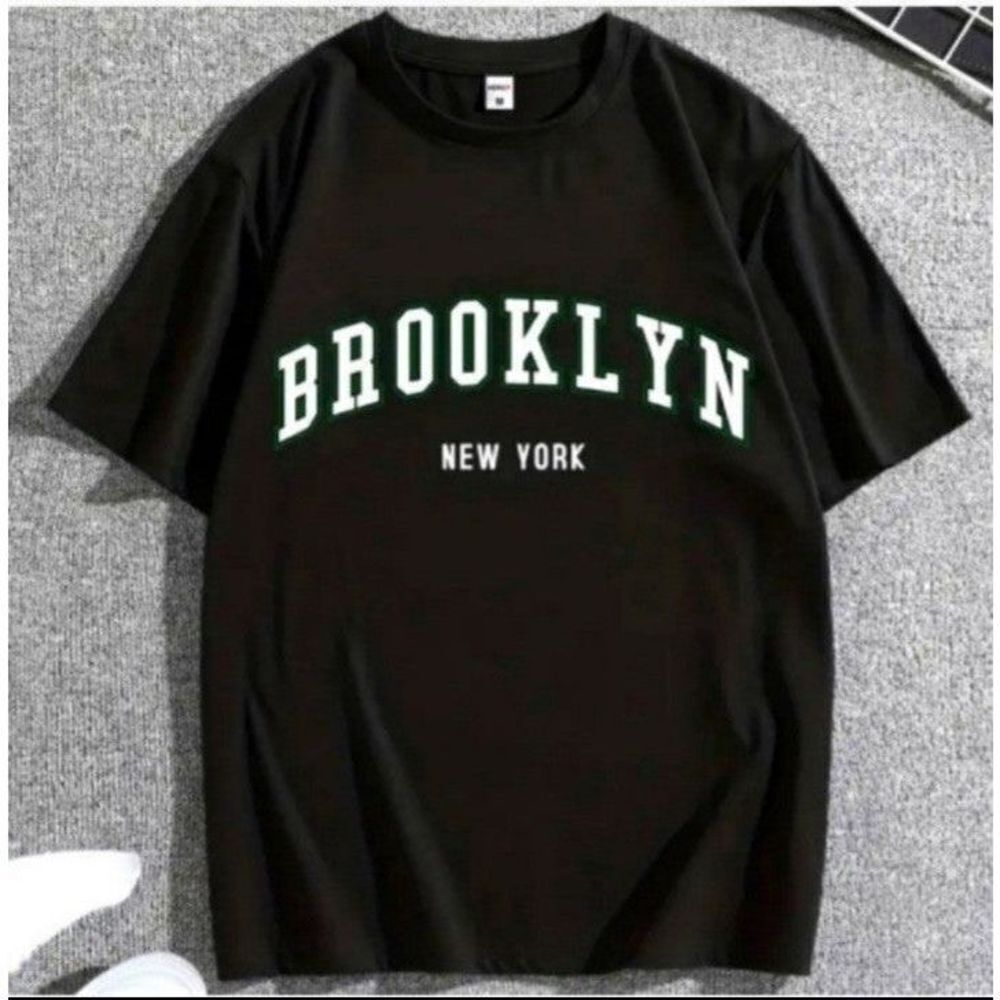 Black Ladies Brooklyn T-Shirt sz Xl
